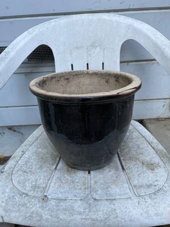 10 inch Glazed Ceramic Flower Pot 1