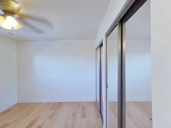 $1,700 / 2br - 730ft2 - Spacious 2-Bedroom Apartment with Balcony Near UC Berkeley (berkeley)63826178163841122