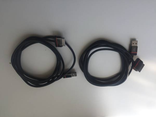 (2) Apple iPod 30pin to USB cables 1