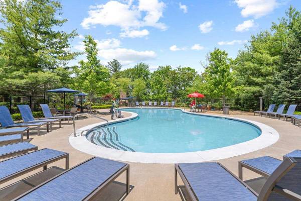 $2,801 / 1br - 936ft2 - Rounded corners and walls, FiOS and Comcast ready (Tewksbury)63828407271683121