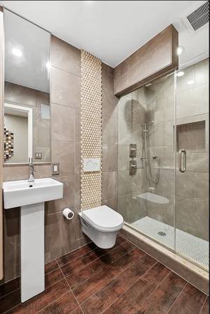 $2,295 / 1br - Commercial Prime Retail Sublet Space Available Washington Heights :557 (Washington Heights)63421100864897121