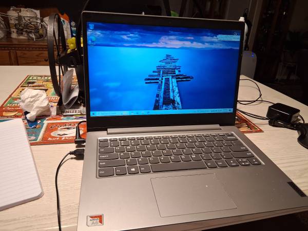 Lenovo laptop 1