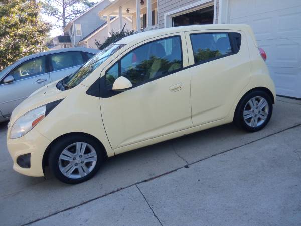 2014 Chevrolet Spark 1LT - $4,900 (Columbia, SC)63612053467137122