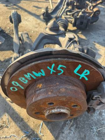 09 BMW X5 Left Rear Suspension $250 1