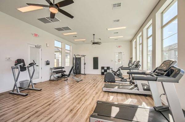 **Lease & Enjoy FREE Rent**Covered Parking Included, Pet Park 1