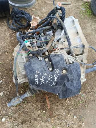 2002-2006 Toyota Camry transmission 1