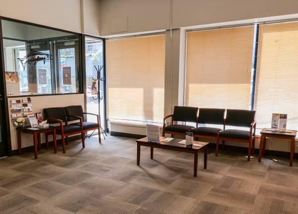 $900 / 120ft2 - Sala de Tratamiento en Alquiler (U District, Seattle)63885005229441121