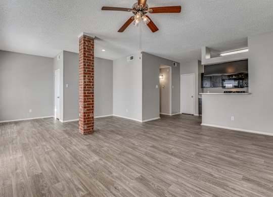 $1,185 / 1 hab - 748 pies² - 1 dormitorio, a minutos del aeropuerto DFW, ubicado en Irving! (1400 Esters Rd, Irving, TX)63867602088193121