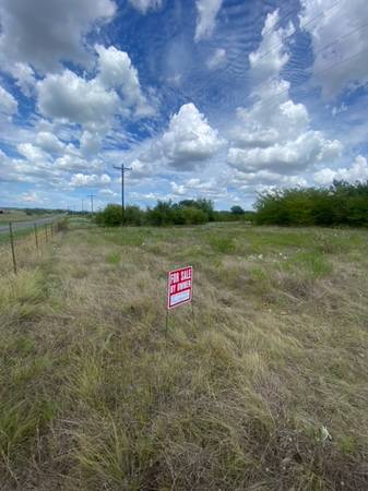 $30,000 30 Acres approx Land Only Back of Property on Plainview Rd. (Sherman)64213528813185121