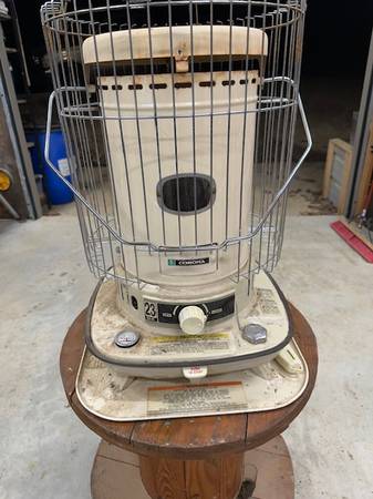 Corona Kerosene Heater 1