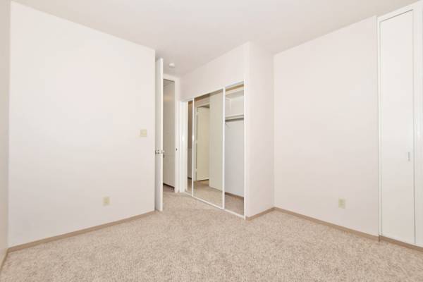 $1,475 / 1br - 600ft2 - ¡Entre la tranquilidad y la comodidad! (Lake Oswego)63831251855619124