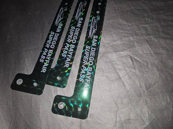 3 day super pass wrist bands boat races on Mission bay 1