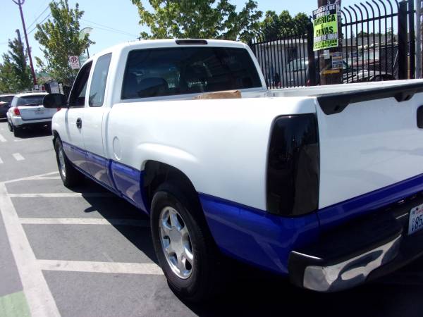 2003 GMC Sierra 1500 Cabina Extendida - $5.000 (Redwood City)63470421222529121