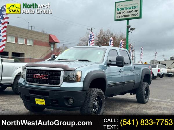 2011 GMC Sierra 3500HD 4x4 4WD  Crew Cab 167.7 DRW SLT Truck 1