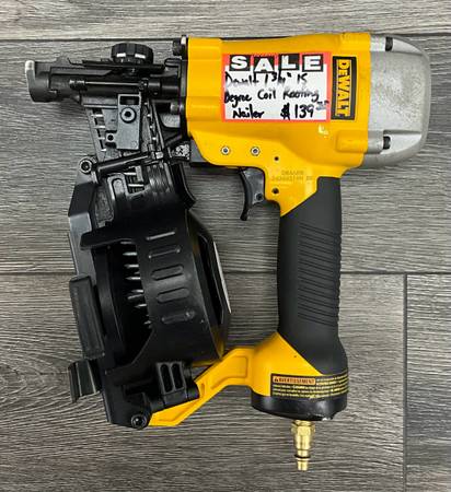 Dewalt 1 3/4” 15 Degree Coil Roofing Nailer 1