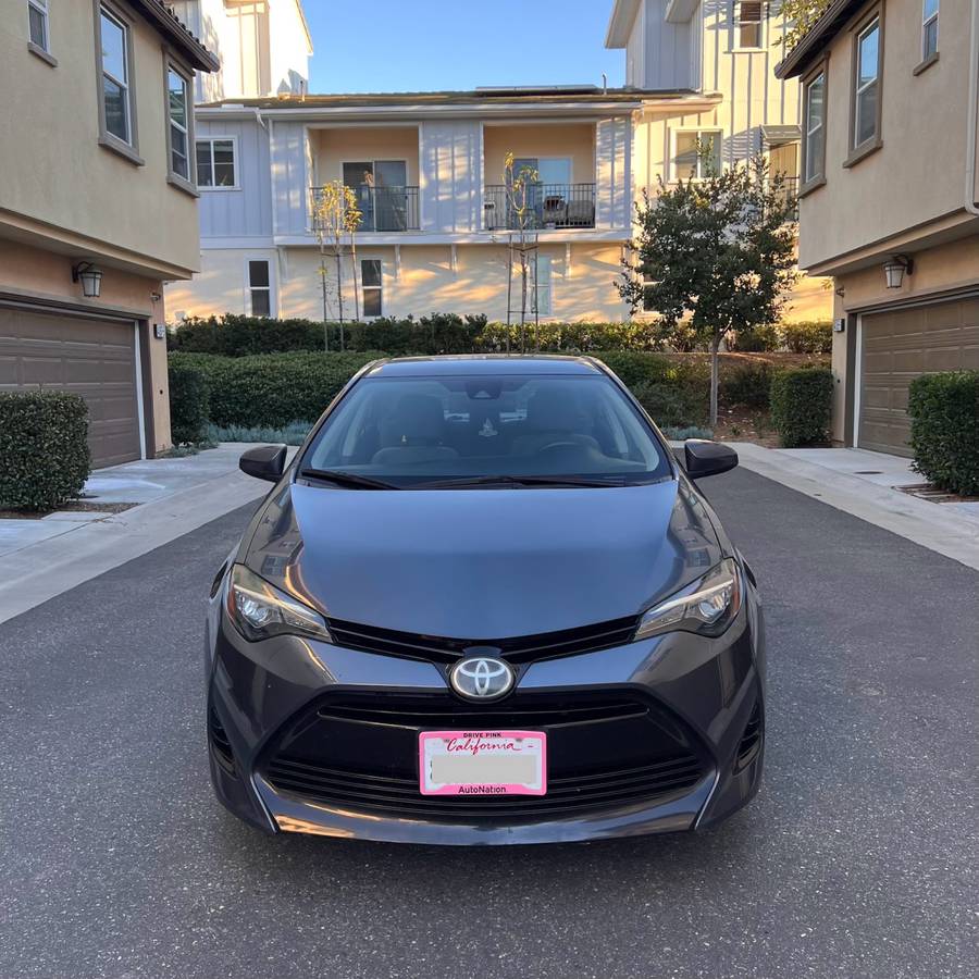 2017 Toyota Corolla Sedan – Clean Title – Ready to Sell