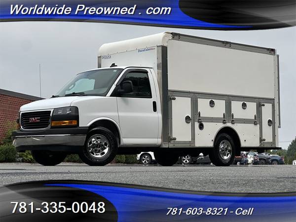 2018 GMC Savana 3500 12' Cuerpo de servicio utilitario Dejana 80K millas, propiedad de uno solo - $32,900 (South Weymouth)634699135272971227