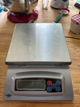 Kitchen scale 1