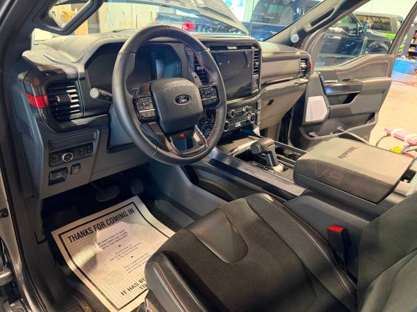 2025 Ford F-150 4x4 4WD - Photo 9