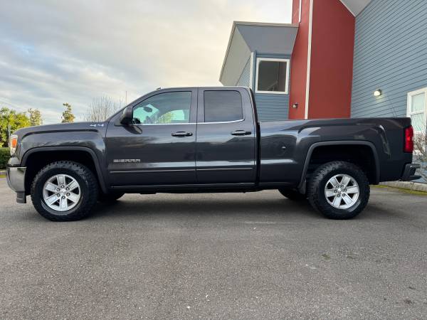 2014 GMC Sierra 4x4 SLE in great shape>>>Only 118K<< BRAND NEW TIRES<< - $18,995 (Daily Deals Auto Sales Lynnwood)63617157393537124