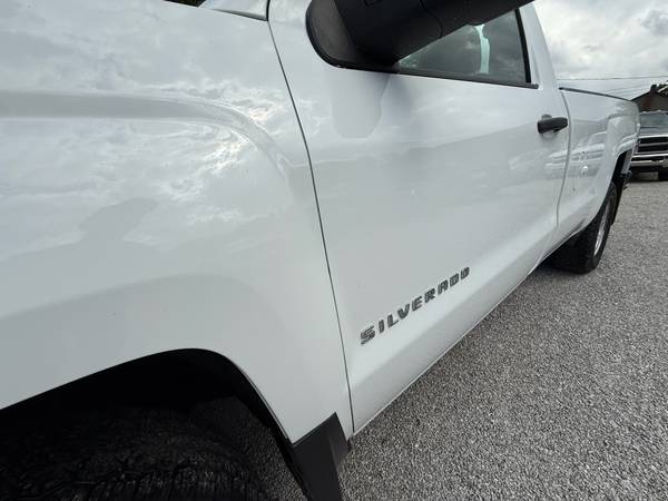 2014 Chevrolet Silverado 1500 LS - 4.3 V6 - 4WD - ¡Un solo dueño! ¡Cama larga! - $9.99563435981957121122