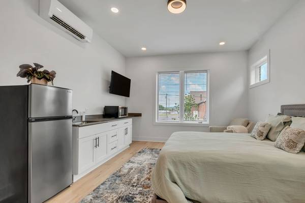 $1,150 / 1br - Room Near Downtown & Meharry (Meharry/Fisk)63680393506433121