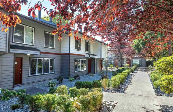 $1,901 / 450ft2 - Studio, Situated in Bellevue!, Washer/Dryer Included (1501 145th Pl SE, Bellevue, WA)63866941556483121
