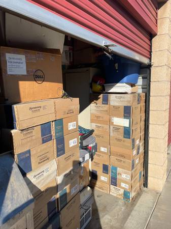 Tiles Linoluem armstrong, commercial for heavy trafic 1