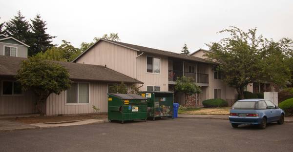 $889 / 1hab - 650ft2 - Patio/Balcón, Instalaciones de Lavandería, 1/BD (6724 SE 72nd Ave, Portland, OR)63841709202819121