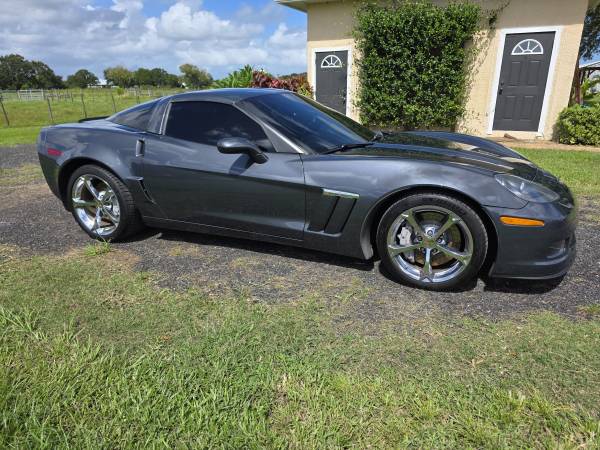 2011 Corvette Grand Sport 6.2 L 430hp 1