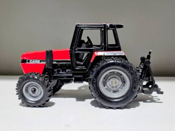 Ertl Case IH 2294 Diecast Tractor 1:32 Farm Toy - toys & games