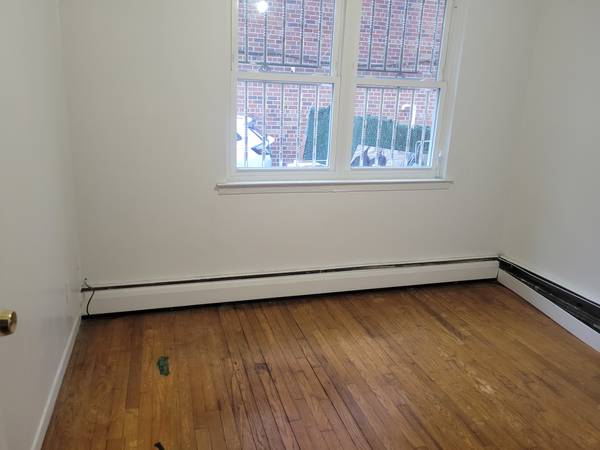 $2,400 / 2br - 800ft2 - Nice 2 bedrooms in p/h (Rego park)64033630979587122