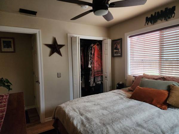 $379,000 / 2br - 843ft2 - 2 bed / 1 bath (1112 Poplar Ave, Wenatchee WA 98801)63690755444225124