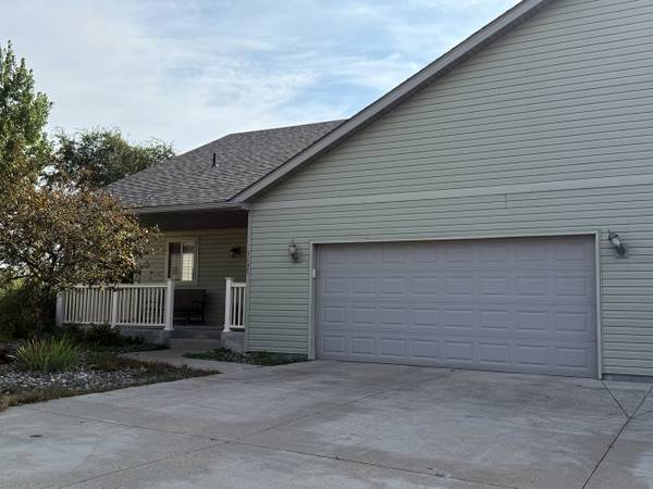 $249,900 / 1788ft2 - Peaceful Pond Views & Prime Investment Potential in Sartell (1137 Mockingbird Loop)63988652461187120