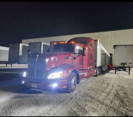 OTR Truck Driver - 0.52/mile 1