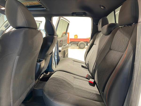 2016 Toyota Tacoma 4x4 4WD - Photo 11