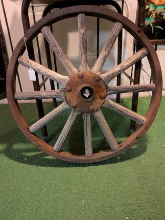 Model T Ford wheel c. 1920 1