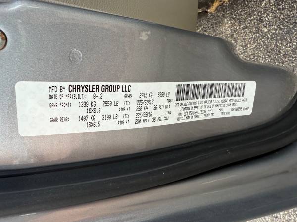 2014 Dodge Ram Cargo Van - $4,590 (Urbana, IL)63625035177217122