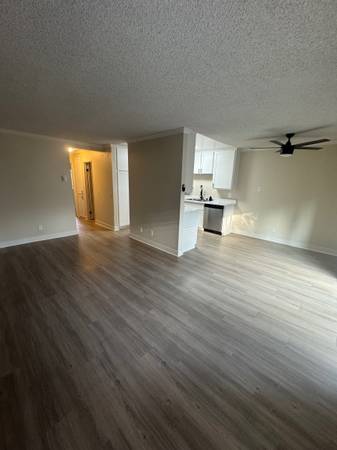 $2,975 / 2br - 1015ft2 - Carlsbad View Apartments (oceanside)64037388167555123