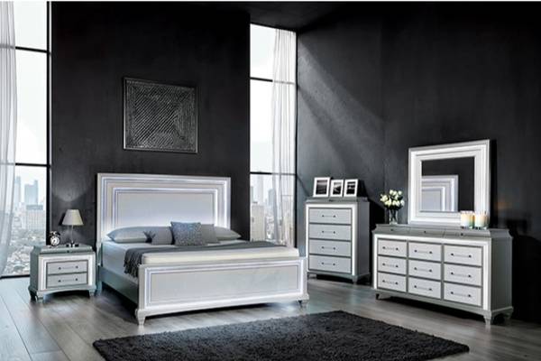 4-piece LED Glam Queen Bedroom Set 1