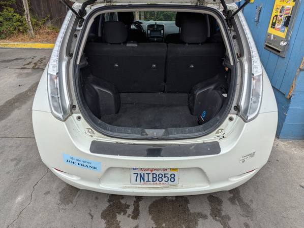 2015 Nissan Leaf SV - $4,570 (berkeley north / hills)63470417430785124