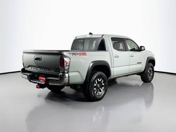 2023 Toyota Tacoma 4WD TRD - Photo 5