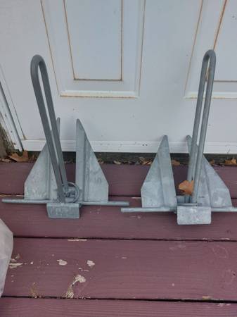 Danforth 10lb anchors 1