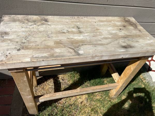 Free garden table 1