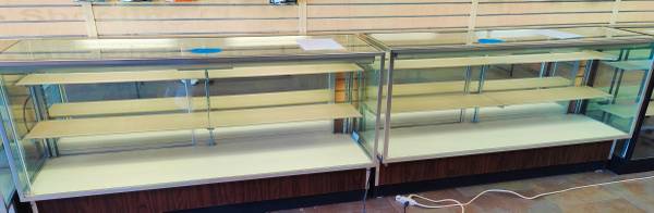 2 6ft lighted display cases 1