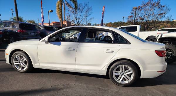 2017 Audi A4 2.0T ultra Premium Sedán (48 mil millas) - $15,495 (Mission Valley - Prime Auto Imports)63440127673345124
