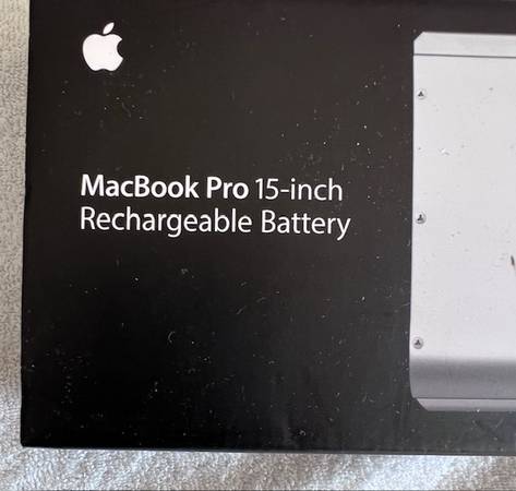 MacBook 15  battery 1