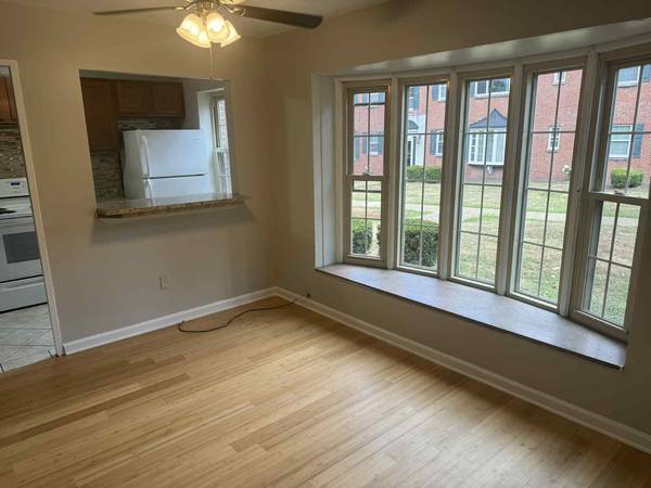 $1,499 / 1br - 🏡 Regency Court – Prime Location in Pittsburgh! 🏡 (Shadyside, Pittsburgh)64013533066754120