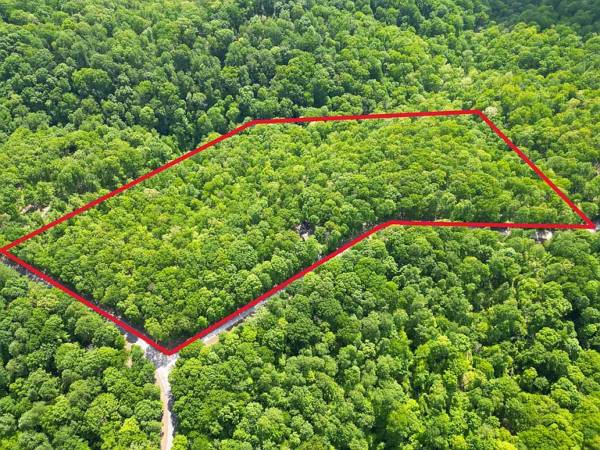 $850,000 / 1br - 440ft2 - 16.57 BUILDABLE ACREAGE W/CREEK/COTTAGE (Pegram)63904695771266120