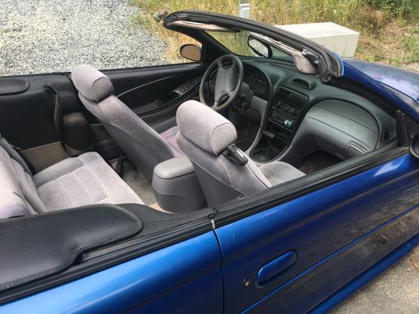 Mustang descapotable 1995 - $4,500 (Graham)63623060728579121